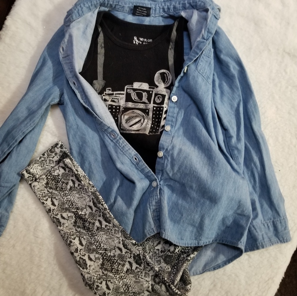 Trendy girls outfit